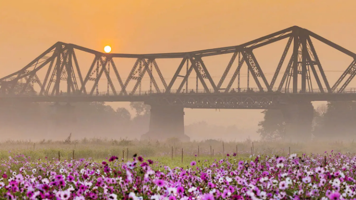 Thời tiết 29/10: Hà Nội nắng ấm trước khi vào đợt mưa rét